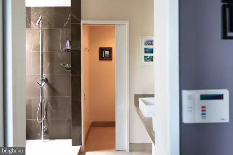 Other - 524 6th St SE, Washington, DC 20003 photo 10 of 15