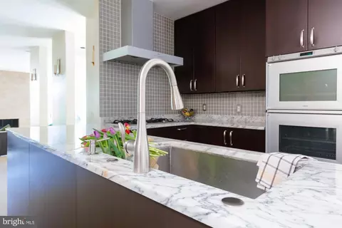 Kitchen - 524 6th St SE, Washington, DC 20003 photo 3 of 4