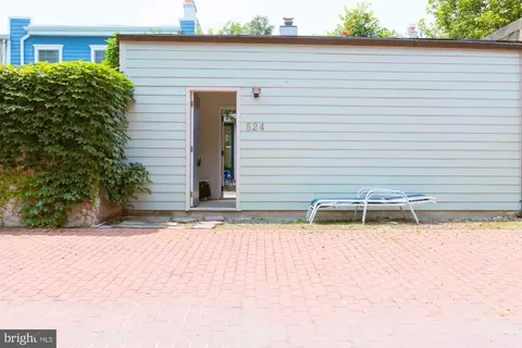 Exterior - 524 6th St SE, Washington, DC 20003 photo 5 of 5