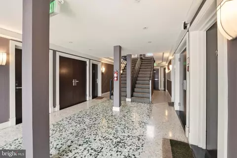 Entry Way - 626 Independence Ave SE #103, Washington, DC 20003 photo 4 of 4