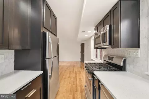 Kitchen - 626 Independence Ave SE #103, Washington, DC 20003 photo 5 of 5