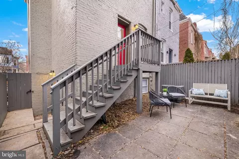 Exterior - 758 Gresham Pl NW, Washington, DC 20001 photo 5 of 9