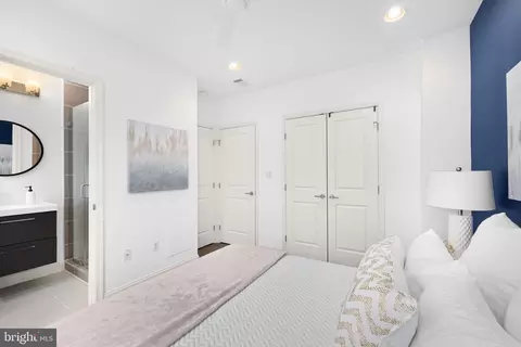 Bedroom - 758 Gresham Pl NW, Washington, DC 20001 photo 3 of 5