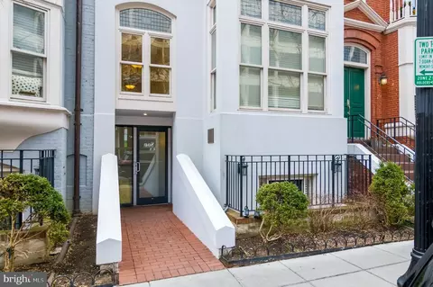 1830 Jefferson Pl NW #19, Washington, DC 20036