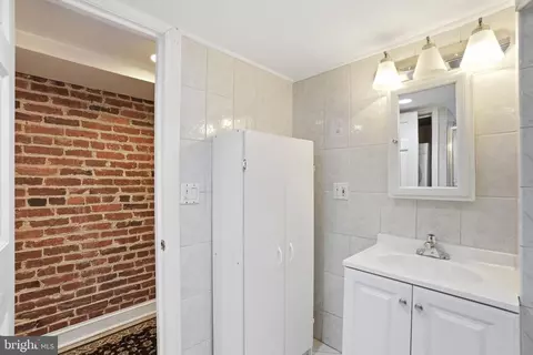 3159 18th St NW, Washington, DC 20010 photo 56