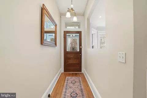 3159 18th St NW, Washington, DC 20010 photo 5