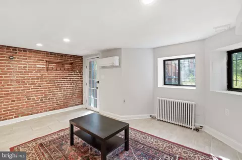 3159 18th St NW, Washington, DC 20010 photo 49