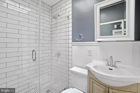 3159 18th St NW, Washington, DC 20010 photo 44