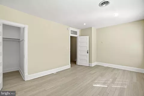 3159 18th St NW, Washington, DC 20010 photo 43