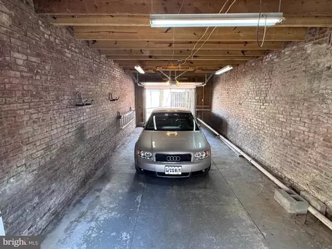 Exterior - 527 14th St NE, Washington, DC 20002 photo 5 of 7