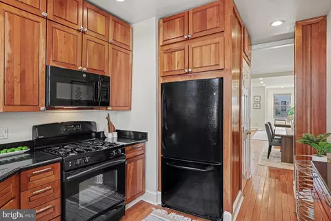 Kitchen - 527 14th St NE, Washington, DC 20002 photo 3 of 3
