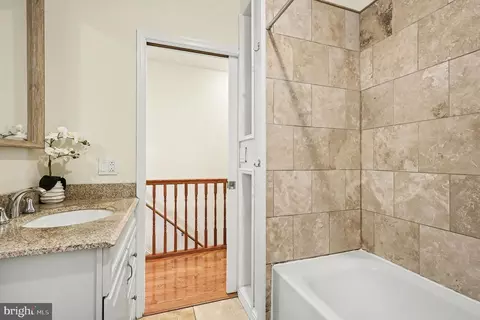 Other - 527 14th St NE, Washington, DC 20002 photo 2 of 5