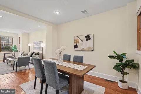 Dining - 527 14th St NE, Washington, DC 20002 photo 2 of 2