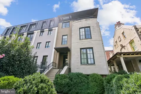 2120 Wyoming Ave NW #2, Washington, DC 20008