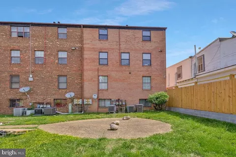 Exterior - 2139 Young St SE #101, Washington, DC 20020 photo 1 of 3