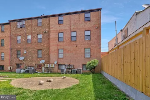 Exterior - 2139 Young St SE #101, Washington, DC 20020 photo 2 of 3