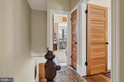 Entry Way - 116 11th St NE, Washington, DC 20002 photo 3 of 3