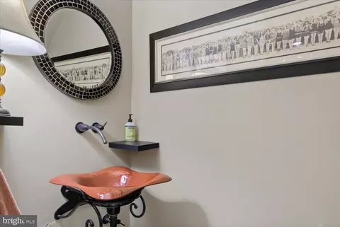Bath - 116 11th St NE, Washington, DC 20002 photo 1 of 2