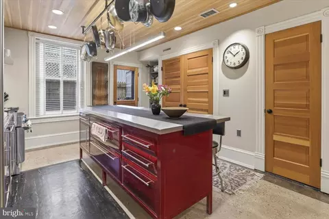 Kitchen - 116 11th St NE, Washington, DC 20002 photo 4 of 6