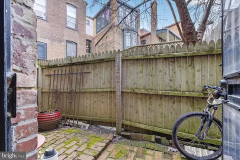 Exterior - 116 11th St NE, Washington, DC 20002 photo 4 of 4
