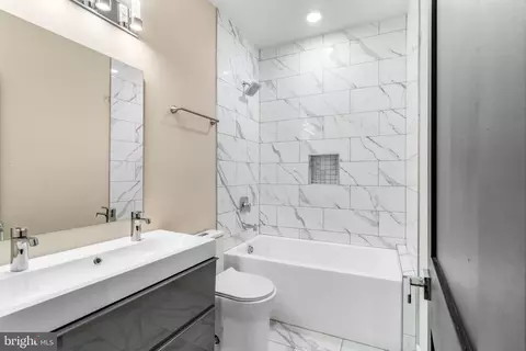 Bath - 2405 Naylor Rd SE, Washington, DC 20020 photo 1 of 3