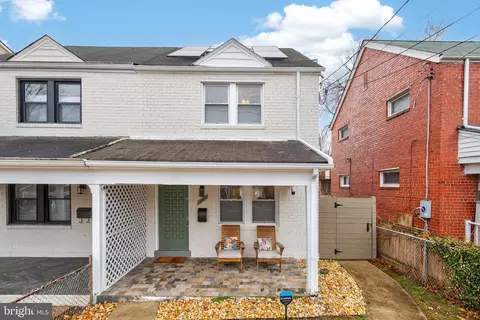 162 Forrester St SW, Washington, DC 20032