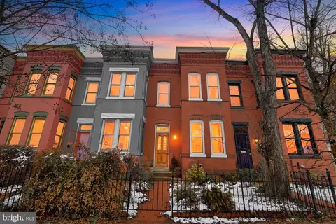 1220 NE Constitution Ave NE, Washington, DC 20002 photo 2