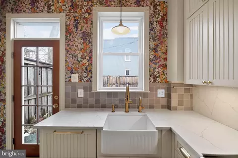1220 NE Constitution Ave NE, Washington, DC 20002 photo 19