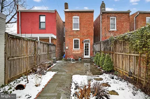 1220 NE Constitution Ave NE, Washington, DC 20002 photo 39