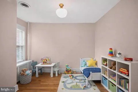 1220 NE Constitution Ave NE, Washington, DC 20002 photo 30