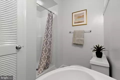 Bath - 2400 44th St NW, Washington, DC 20007 photo 9 of 9