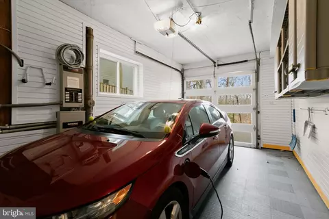 Other - 2400 44th St NW, Washington, DC 20007 photo 17 of 18