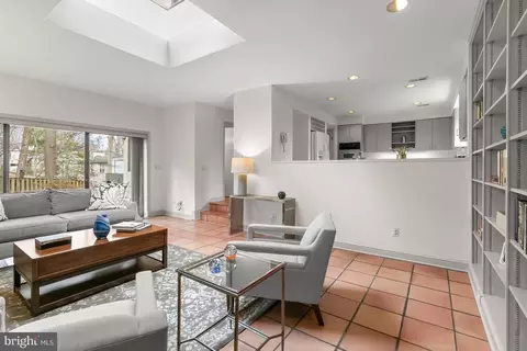 Living - 2400 44th St NW, Washington, DC 20007 photo 6 of 6