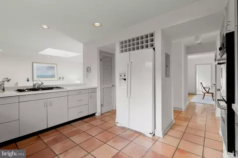 Kitchen - 2400 44th St NW, Washington, DC 20007 photo 2 of 4