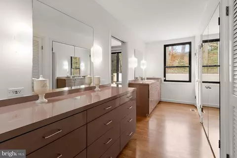 Other - 2400 44th St NW, Washington, DC 20007 photo 11 of 18