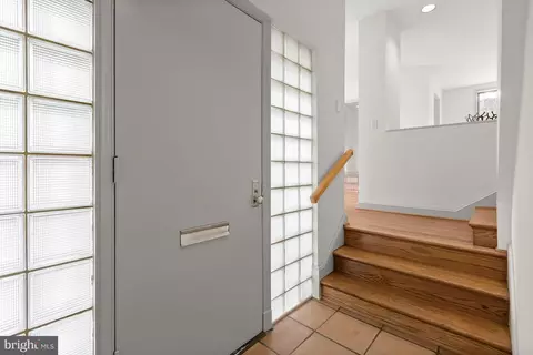 Entry Way - 2400 44th St NW, Washington, DC 20007 photo 1 of 4