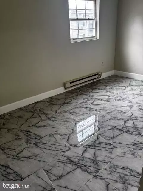 1227 Holbrook Ter NE, Washington, DC 20002