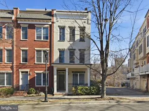 3101 Chancellors Way NE, Washington, DC 20017