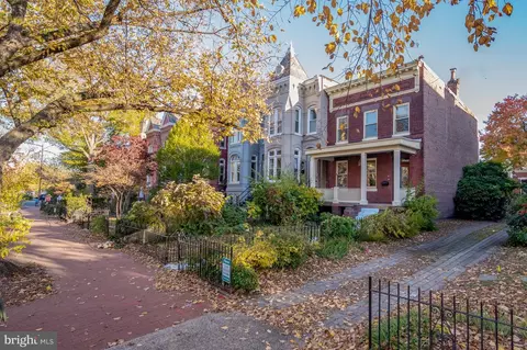 649 S Carolina Ave SE, Washington, DC 20003