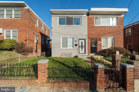 1572 41st St SE, Washington, DC 20020