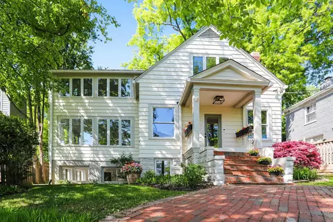 5045 Cathedral Ave NW, Washington, DC 20016