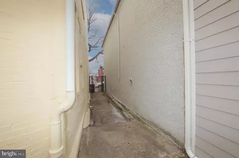 115 6th St SE, Washington, DC 20003 photo 12