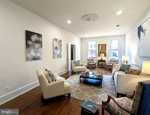 115 6th St SE, Washington, DC 20003 photo 3