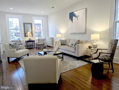 115 6th St SE, Washington, DC 20003 photo 2
