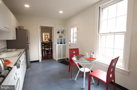 115 6th St SE, Washington, DC 20003 photo 9