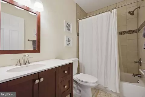 Bath - 1917 H St NE, Washington, DC 20002 photo 3 of 5