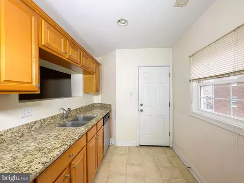 1835 D St NE, Washington, DC 20002 photo 39