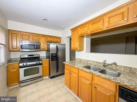 1835 D St NE, Washington, DC 20002 photo 37