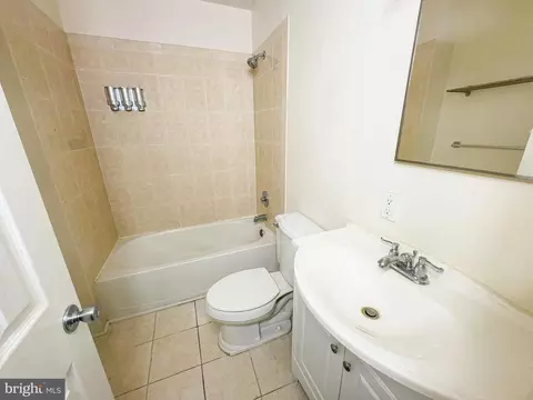 1835 D St NE, Washington, DC 20002 photo 42