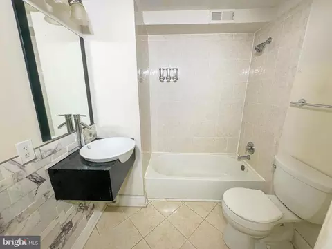 1835 D St NE, Washington, DC 20002 photo 22
